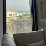 Yellow Building דירה *