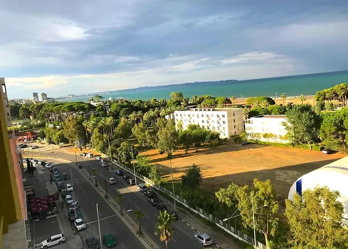 Yellow Building Апартаменты *