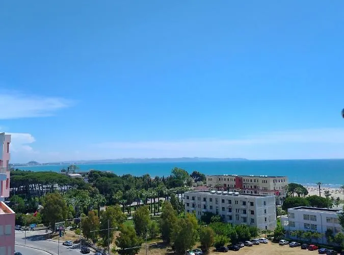 Апартаменты Yellow Building